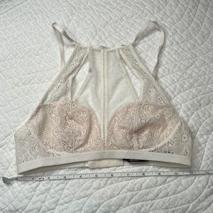 NWT Victoria secret lace bralette